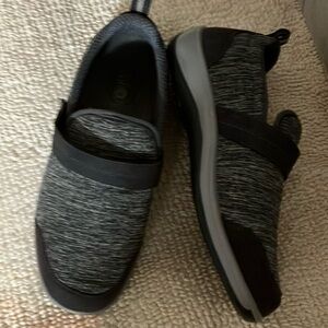 OrthOfeet shoes
